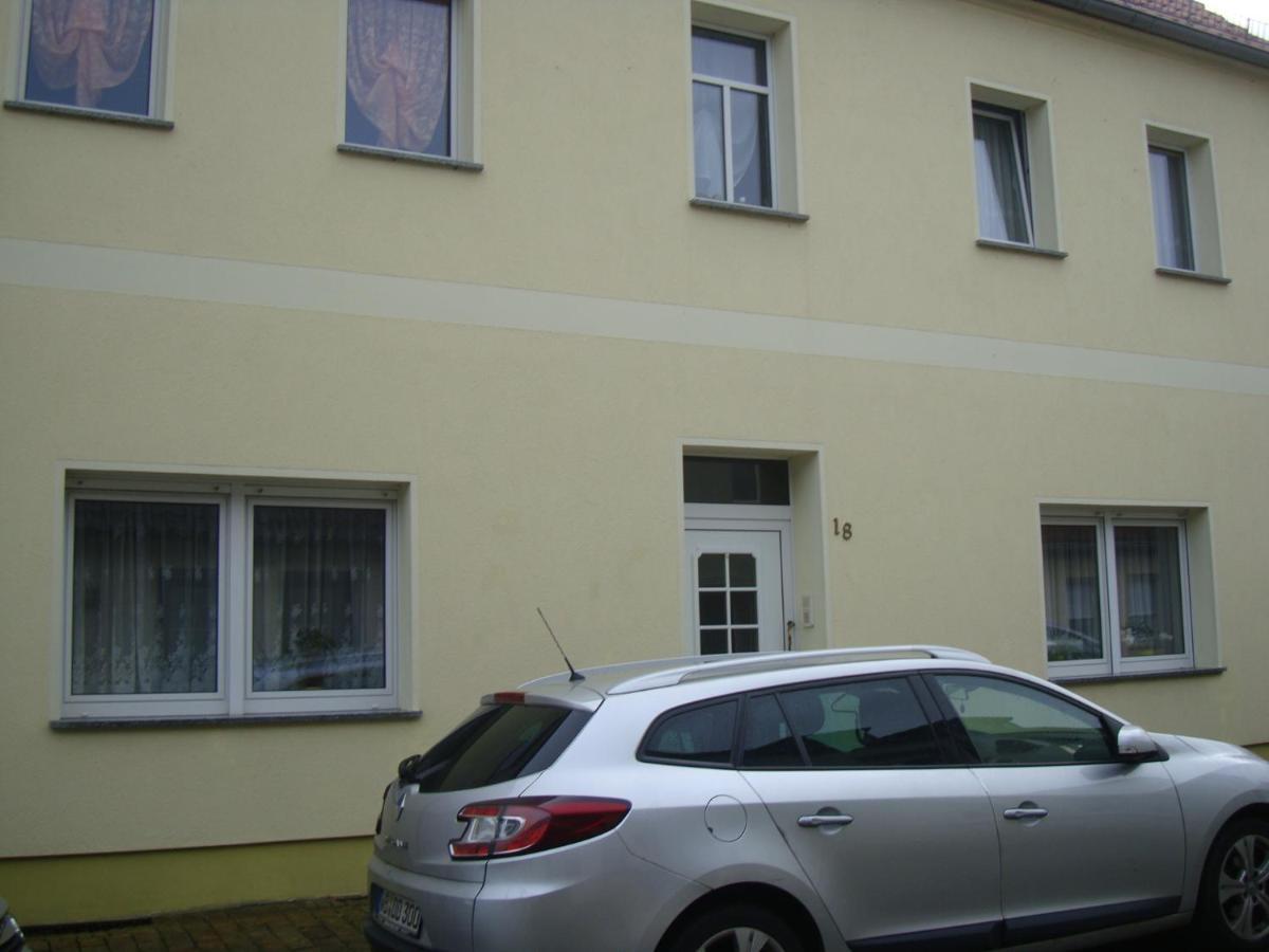 Ferienwohnung In Der Altstadt Von Coswig Anhalt Gaestezimmer ภายนอก รูปภาพ